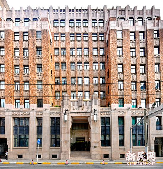 大陆银行大楼的外立面为装饰艺术风格建筑。新民网 图