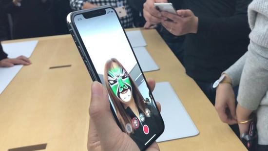 iPhoneX实测:Face ID不仅能解锁 附使用新手势