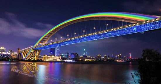 黄浦江上四座大桥换新装 将迎来为期三个月景观改造