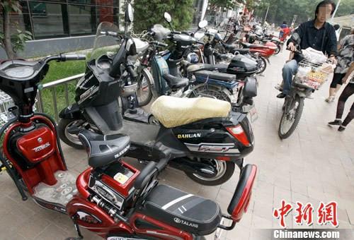 资料图:中新社发 张宇 摄