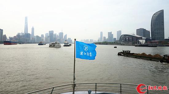 图说:换个角度看黄浦江,别有一番滋味 新民晚报首席记者 曹刚 摄(下同)