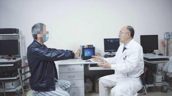  图说：上海首个中西医结合治疗的帕金森一站式诊疗中心落户新华医院 采访对象供图