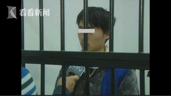 闲鱼平台卖家大量销售永琪黑卡 3000元通用卡