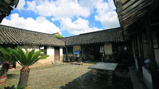 比起距今100多年历史的石库门,已有300多年历史的绞圈房并不为大众熟知。