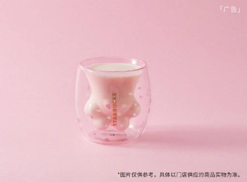 星巴克“猫爪杯”。星巴克中国官方微博截图