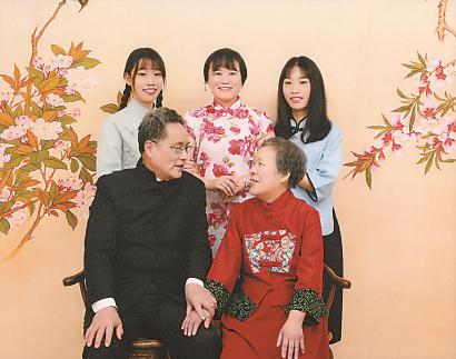 曾宪仁家庭。 (均 资料)
