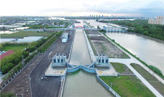 船闸全景 上海城投公路投资(集团)有限公司 供图
