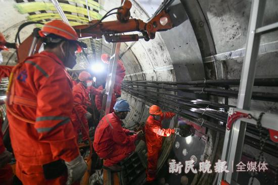图说：整修工程已于今天凌晨启动