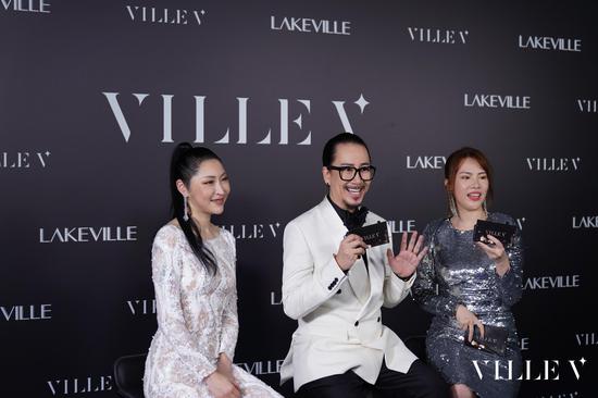 现场直播，当夜直播热度达2000万