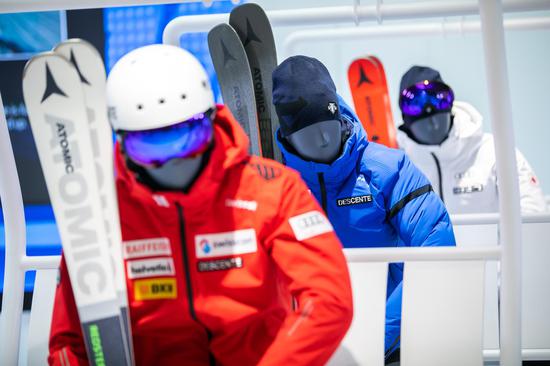 迪桑特赞助瑞士、西班牙、加拿大国家队专业滑雪服