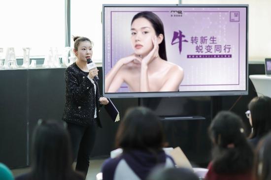 凯辉基金管理合伙人段兰春发言图片