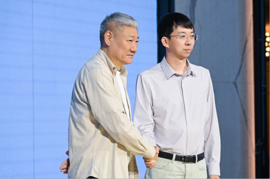 美丽田园集团董事长李阳先生 与 清华大学长三角研究院PI李旭辉先生
