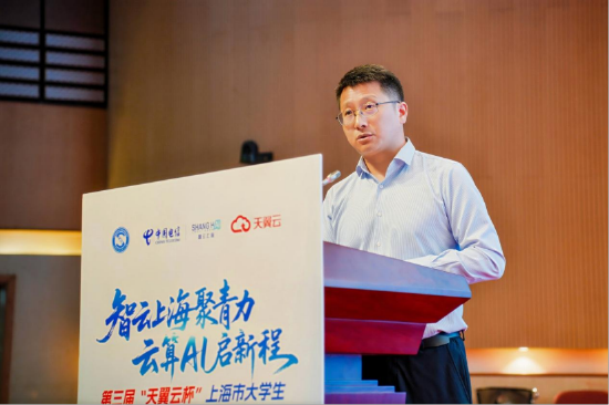 上海大学计算机工程与科学学院党委书记 王国建