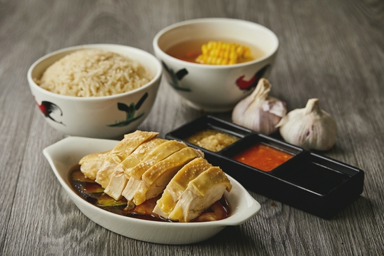 上海浦东嘉里大酒店出品的海南鸡饭