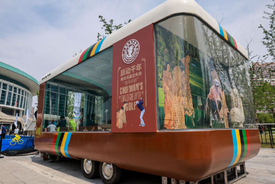 移动展车 摄影:王佳斌
