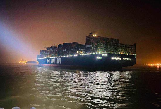 2020年5月3日，“现代阿尔赫西拉斯”轮靠港。 上海边检供图

