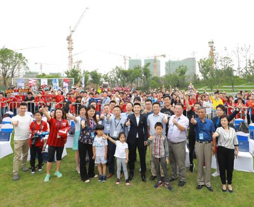 上海长滩品质星体验暨武磊球迷见面会于宝山