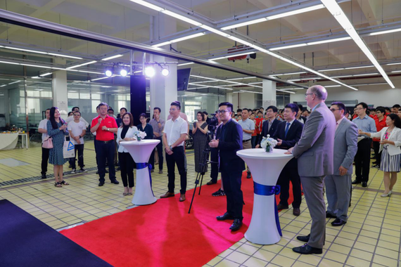 与会汽车企业或机构代表