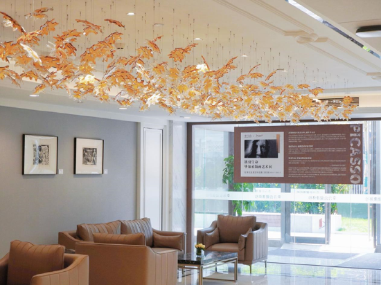 “镌刻生命·毕加索版画艺术展”前滩艺术疗愈空间