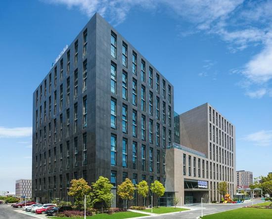 上海和睦家新城医院亮相申城 自贸区享高端医