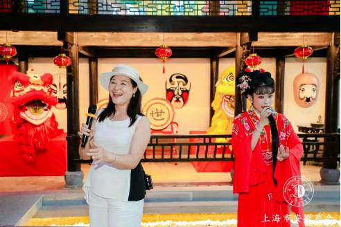 (徽戏演出)