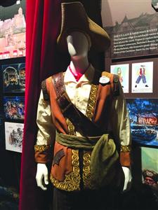 上海迪士尼招聘岗位_上海迪士尼再次招聘：售票员餐厅服务员、安保等岗位