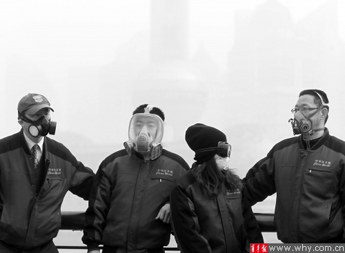 新年首个工作日申城雾霾笼罩 中小学生缺勤不做旷课处理_新浪上海_新浪网