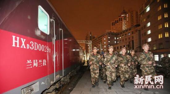 上海站上海南站即日起通宵开放 旅客可随到随