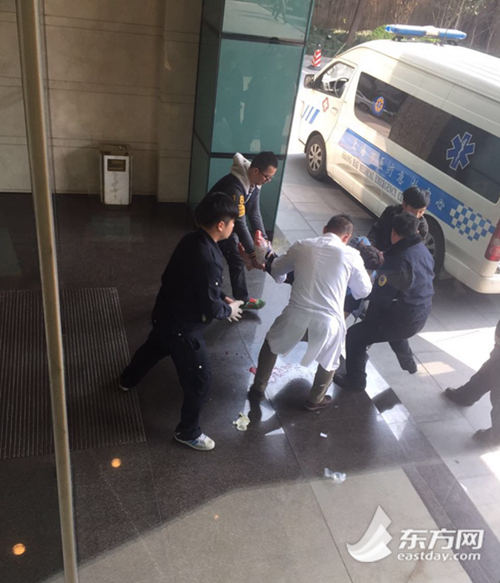  上海 旺旺大厦 发生砍人事件  一死一伤_新浪 上海 