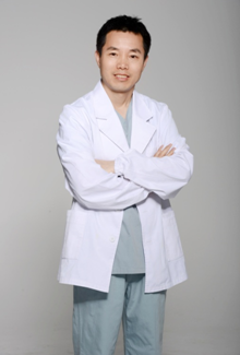 田杰:无托槽隐形矫治技术临床应用研究专家