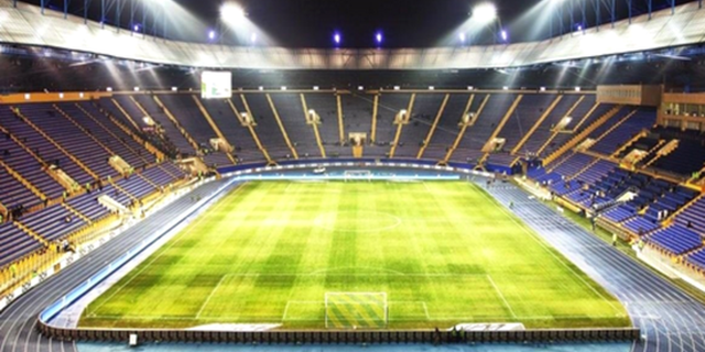 浦东将建5万人专业足球场 将承办2019世俱杯