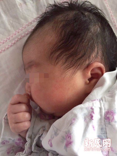 图片说明：“沉睡”18年的胚胎成功复苏，产妇诞下一名健康女婴。医院供图