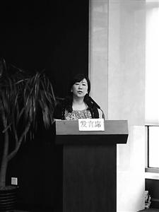 桃浦中学校长夏青发言