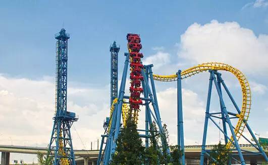 盘点上海惊险刺激的景点 :塘桥巴黎春天等_新