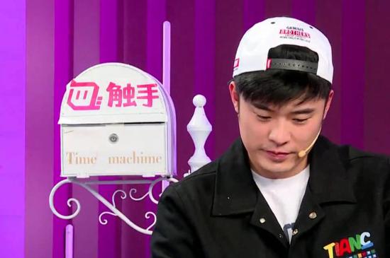 陈赫为五杀劈腿触手 天霸动霸TUA_新浪上海_