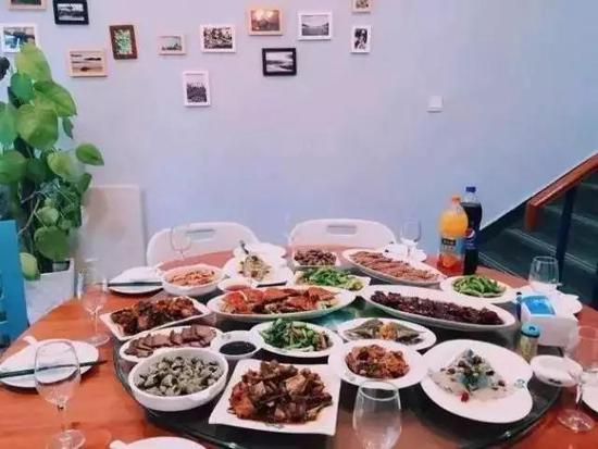吃海鲜大餐