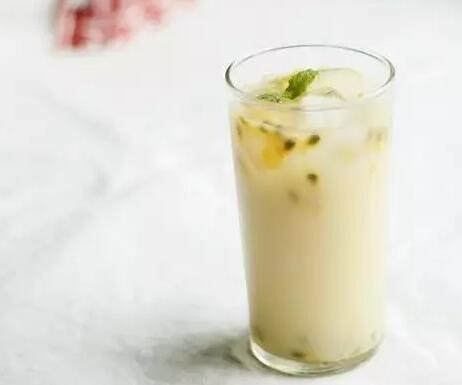 养乐多的花样喝法指南 让我们来尝试新做法