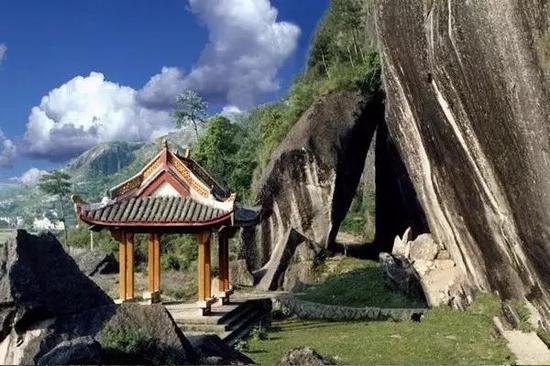 赵侯祠·保平安