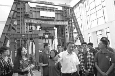 上海首批高本贯通试点班开学 明年将扩大试点