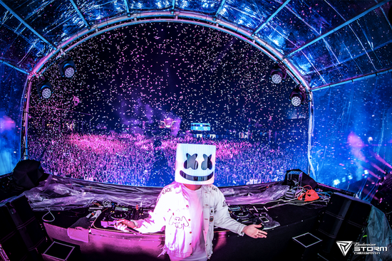 2017上海百威风暴电音节燃爆魔都 现象级音乐盛宴再现_新浪上海_新浪网