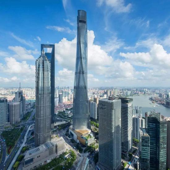 上海中心大厦上海之巅观光厅将恢复开放。