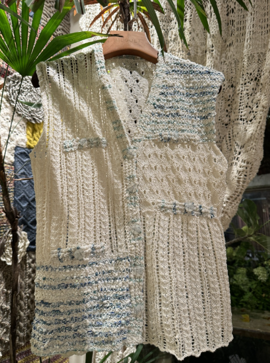 手工编织的衣服 受访者供图