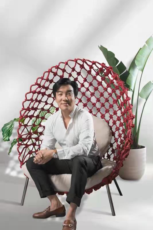 家具设计师Kenneth Cobonpue