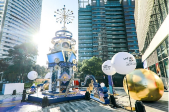 “潮聚引力场”活动装置现场图