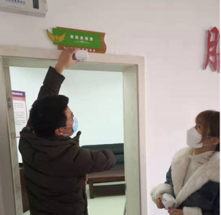 上海移动为客户安装疫区监控门磁终端