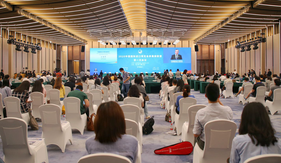 图为第三届中国国际进口博览会参展商联盟第一次会议现场。新华网 吴一航摄