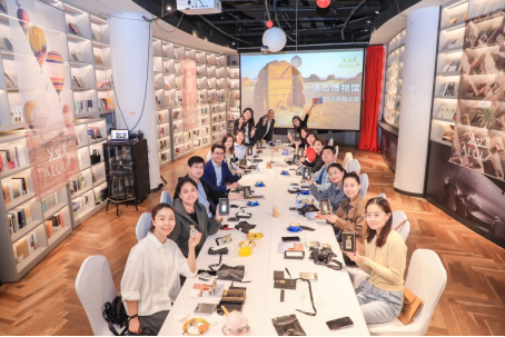“香水手作”活动体验埃尔奥拉香料文化