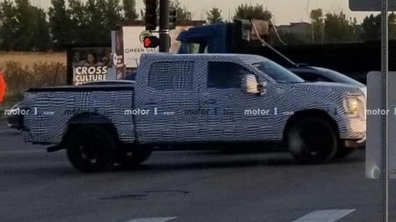 150谍照 搭载最新信息娱乐系统