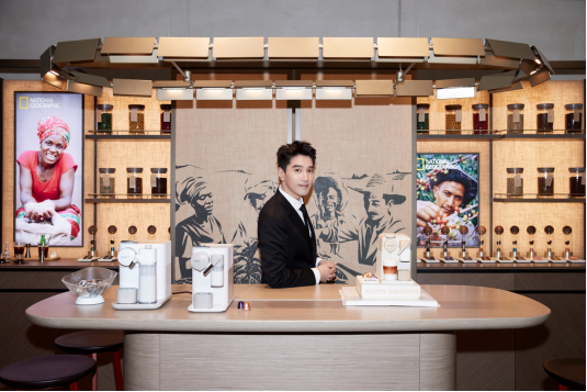 Nespresso浓遇咖啡携手赵又廷演绎“成于非凡，简于形”