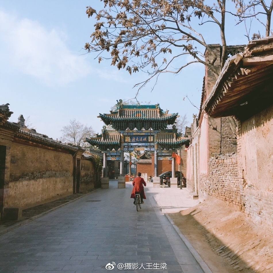 平遥人口多少万_平遥镇国寺万佛殿图片